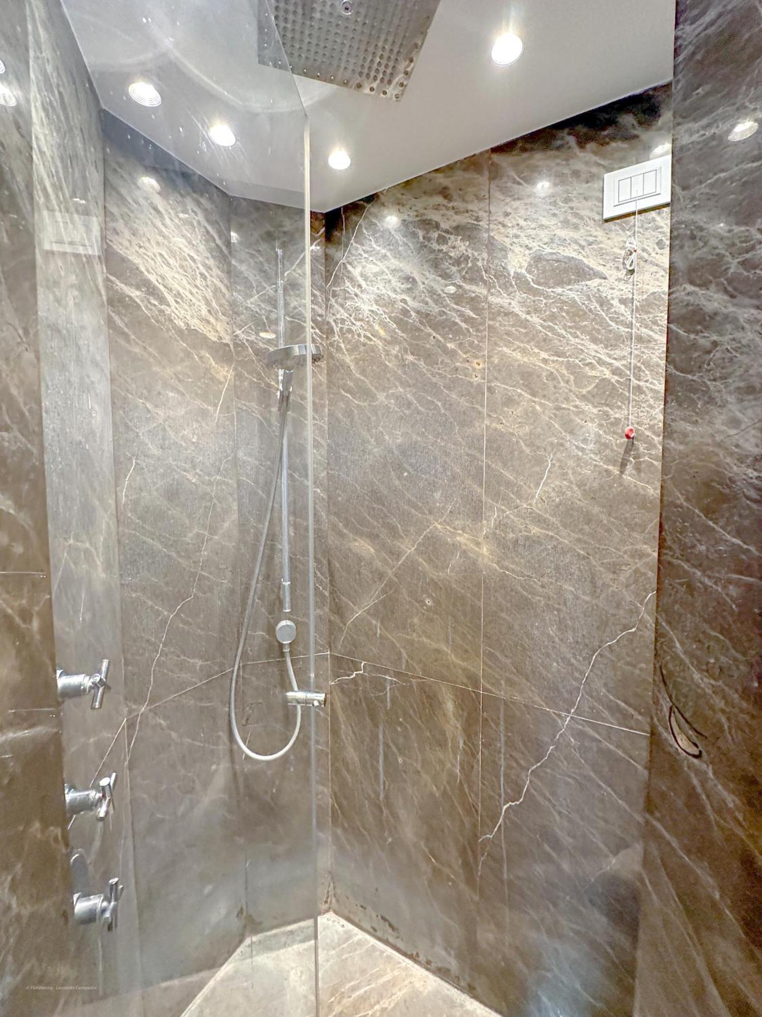 Apartment Foro Luxury Penthouse - Vista Duomo E Castello Mailand